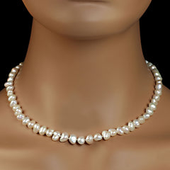 Perfect Pearl necklace in glowing creamy white 17 inches