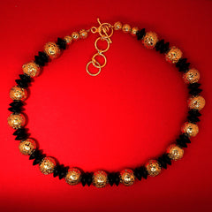 Elegant Gold and Black Choker Necklace