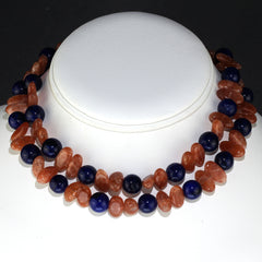Necklace of Fascinating Oval Glittering Sunstone and Blue Agate