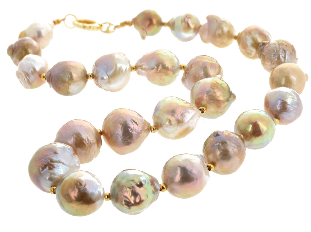 Goldy Cultured Pearl Necklace